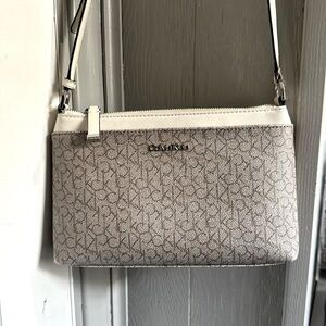 Calvin Klein Crossbody